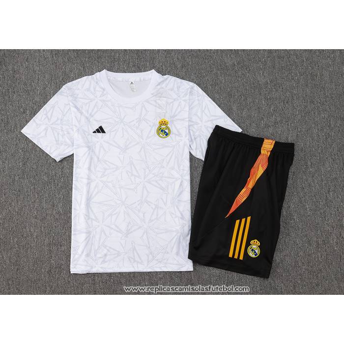 Fato de Treino
 Real Madrid 2024-2025 Manga Curta
 Branco
 - Calcas Curta
